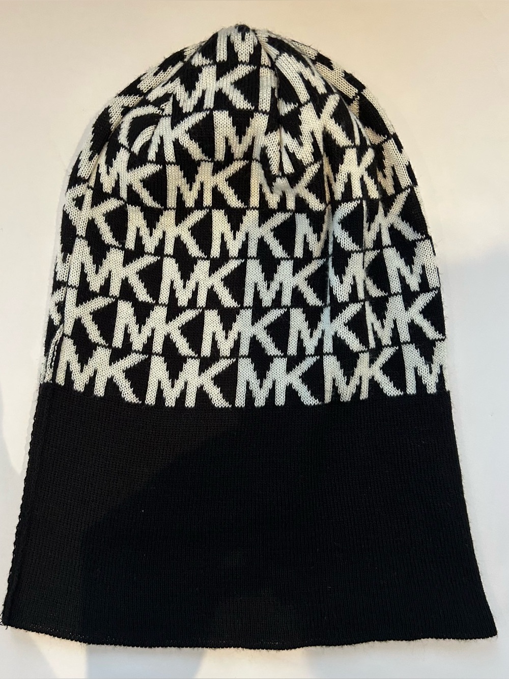 Michael Kors Black & White MK Logo Knit hat